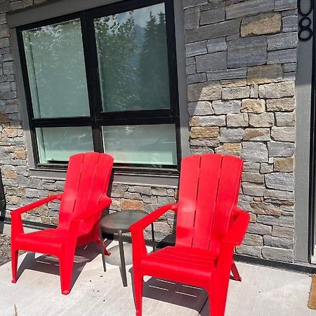 Mountain View Studio In Town Canmore Exterior foto